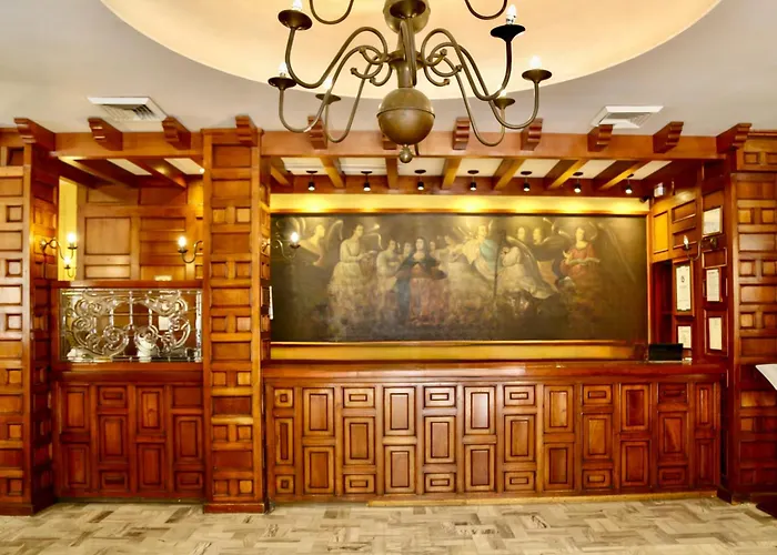 Hotel De Mendoza