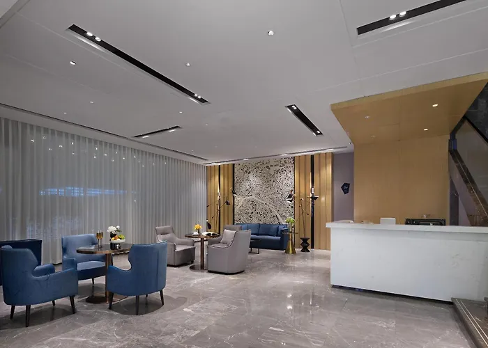 Starry Sky Garden Hotel Wuhan Hankou Railway Station Zhuyeshan Subway Station Branch
