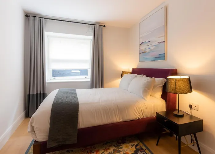 Hotel Isaacs Cork City