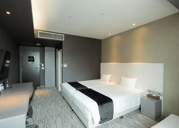 Hotel Aqua Citta Naha