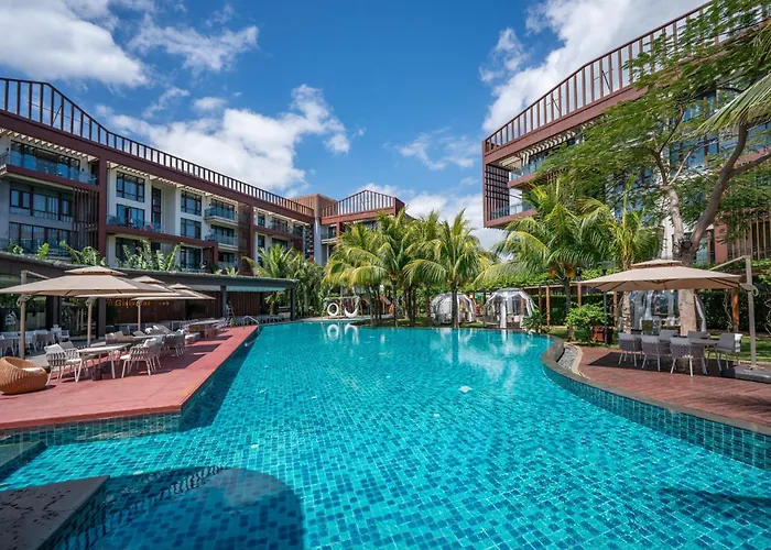 Sanya Yalong Bay Yage Spring Holiday Hotel