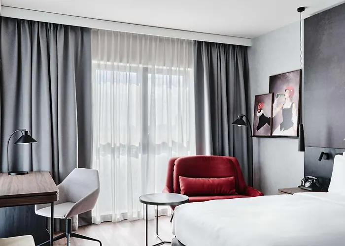 Radisson Red Hotel & Radisson Red Apartments, Krakow