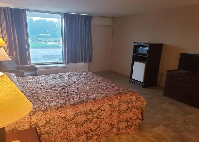 Oyo Hotel Whitely City Hwy 27 Ky