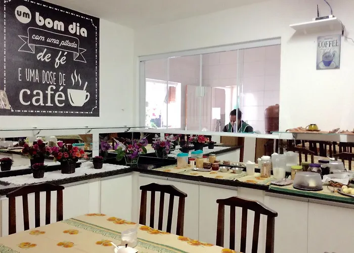 Espaço Alvorada com Banheira ,agendamento das atividades, café da manhã no centro