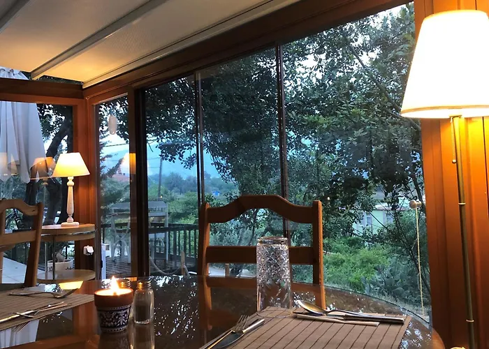 Swiss Eviniz Hotel (Adults Only)