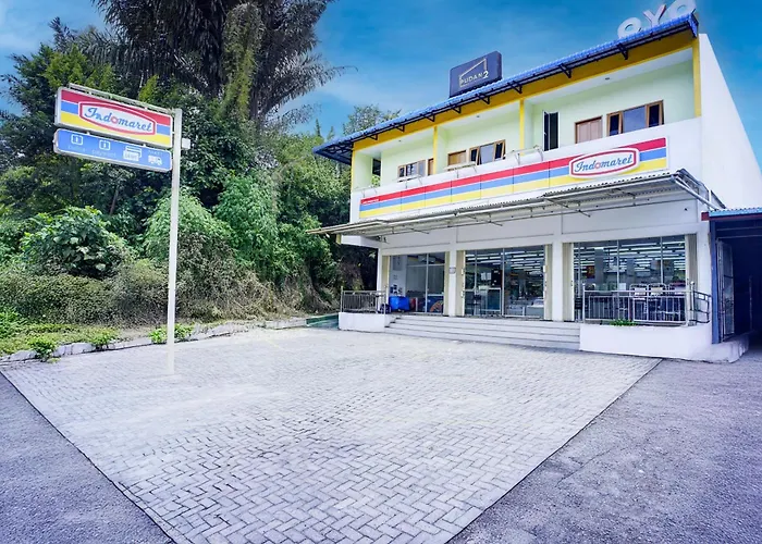 Hotel O Parapat Near Dermaga Ajibata Formerly Pudan Residence 2