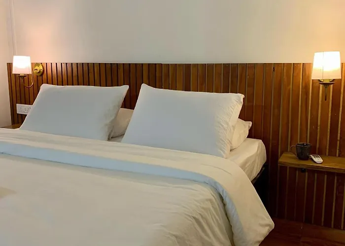 The Alcove Bed And Breakfast