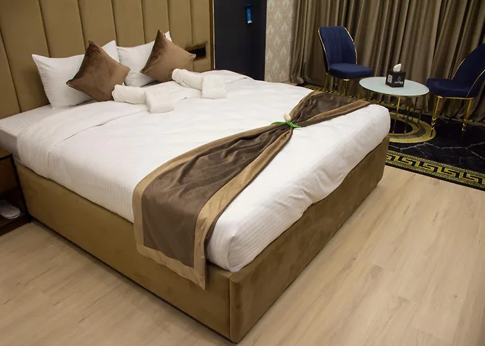 Blue Moon Hotel