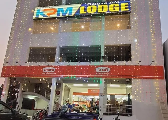 K P M Lodge