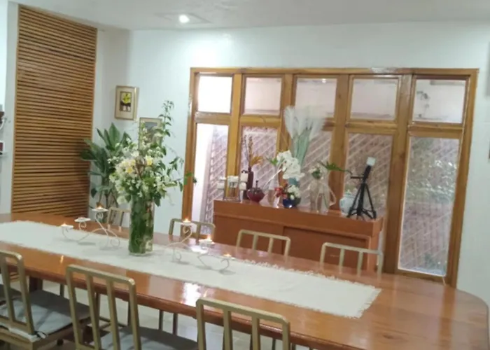 Esperanza Pension House & Restaurant