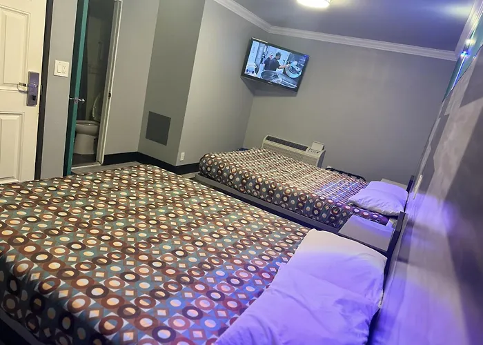Bob'S Motel