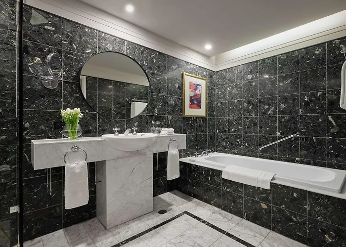 Hyatt Hotel Canberra - A Park Hyatt Hotel