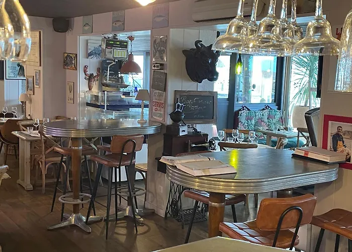 La Table De Jeanne - Hotel & Restaurant