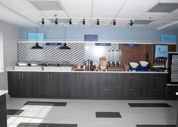 Holiday Inn Express - Toledo West - Napoleon By Ihg