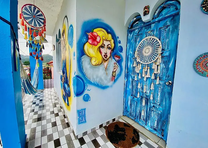 El Patio Azul