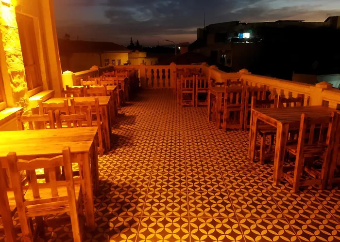 Ruken Hanim Konagi