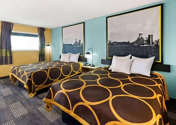 Super 8 By Wyndham Vandalia/Dayton International Airport