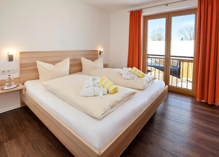 Seehotel und Appartements Schnöller
