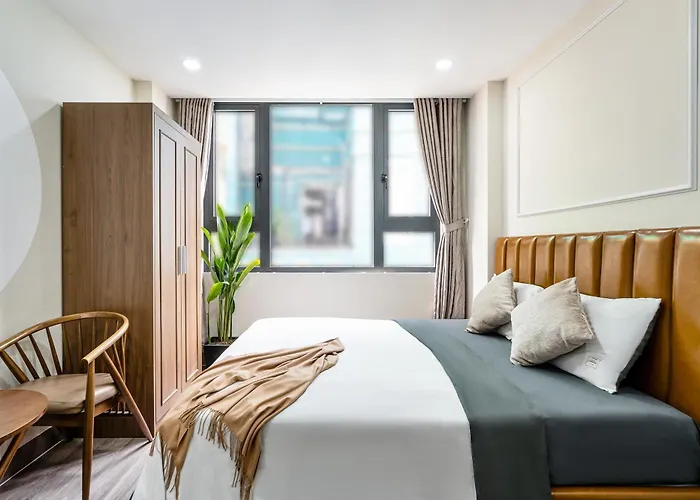 Jan Hostel Central Point