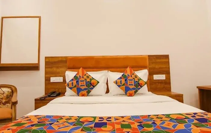 HOTEL AMBASSADOR SUKHNA LaKE