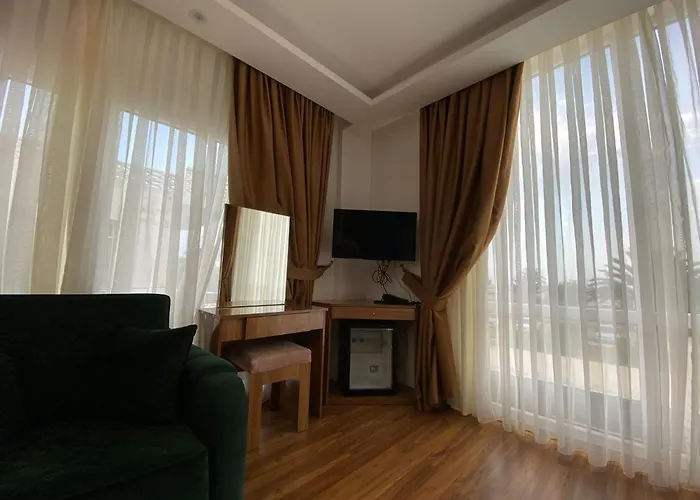 Askar Port Hotel By Continent