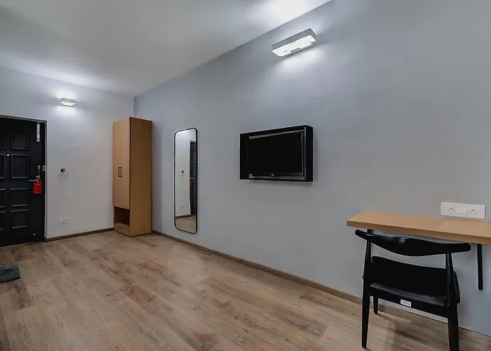 Super Townhouse T Nagar Chennai