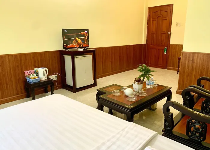 Hung Vuong Hotel