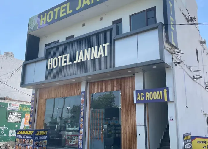 Jannat Hotel & Restaurant