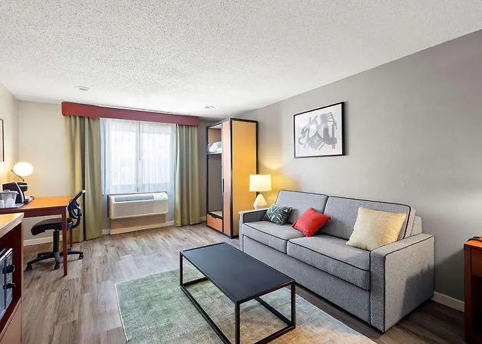 Best Western Fremont/Angola I-80/90 Toll Road