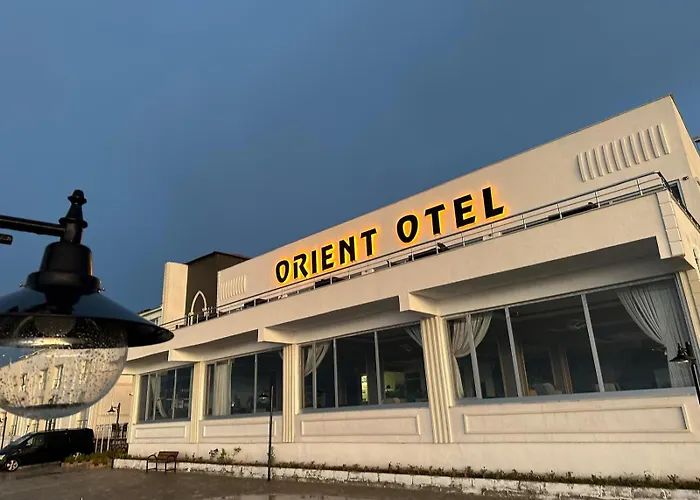 Van Orient Hotel