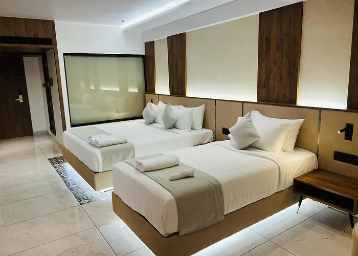 Royal Plaza Inn By Rak Rooms, Calicut
