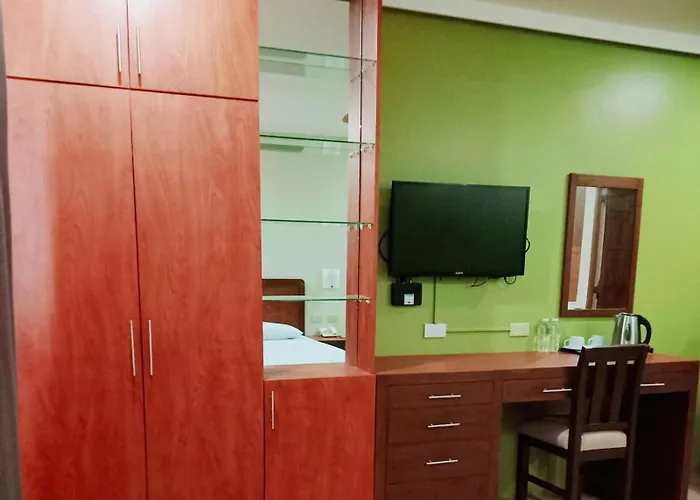 Joyce Apartelle Mandaluyong
