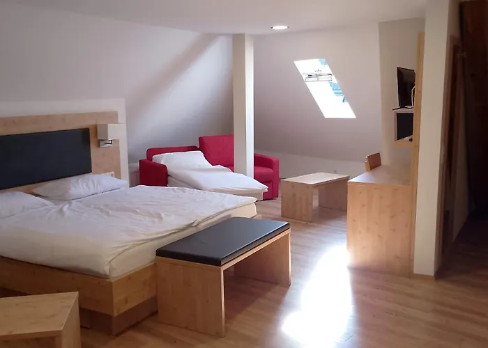 Gasthof Hotel zum Rebstock