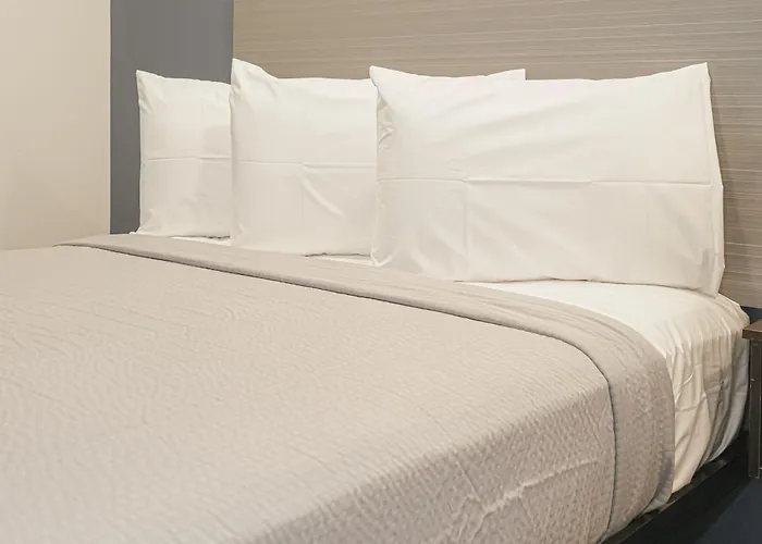 Stayapt Suites Atlanta-Lithia Springs