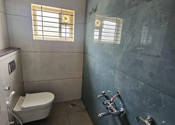 Deepa Stay Inn