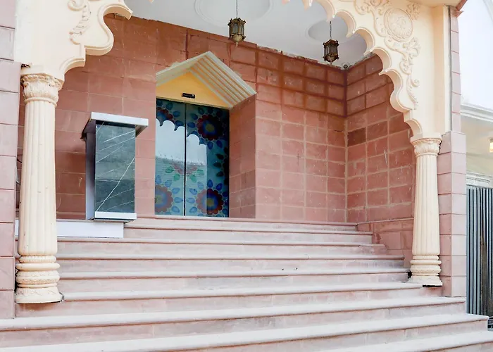Palette By Checkin Heritage Varanasi Retreat