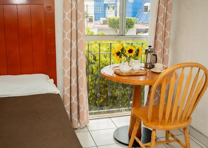 Hotel Colonial Tijuana
