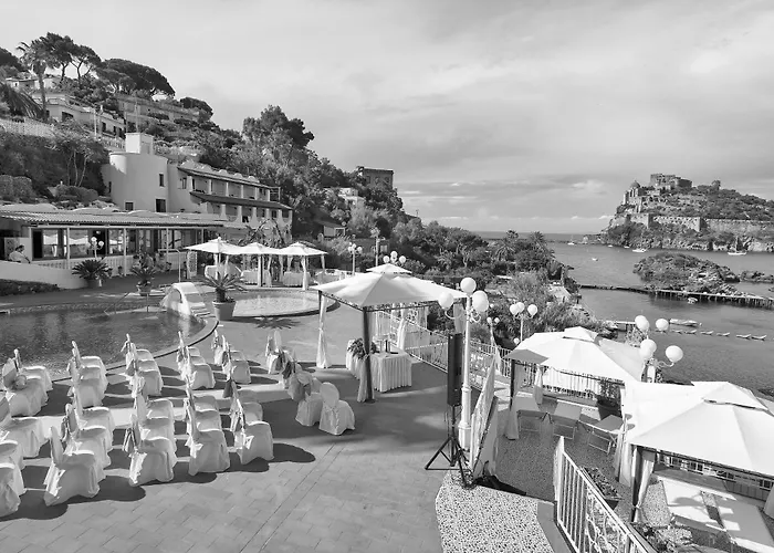 Strand Hotel Delfini