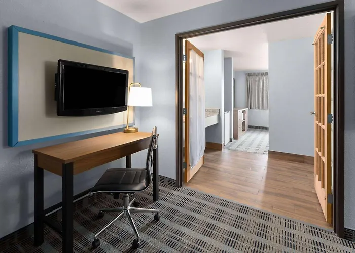 Americinn By Wyndham Oscoda Near Ausable River