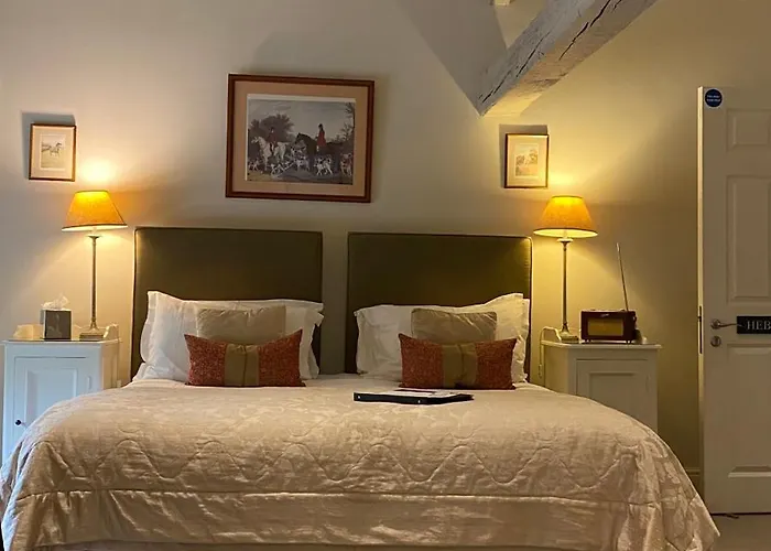 The Punch Bowl Inn
