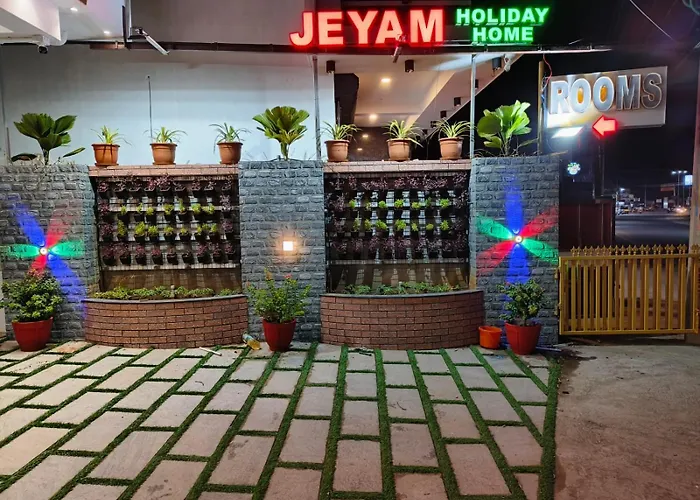 Jeyam Holiday Home