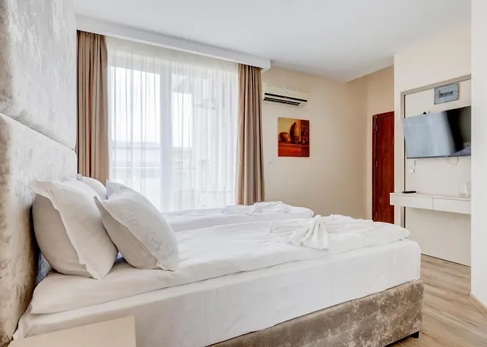 Jupiter 1 Family Hotel