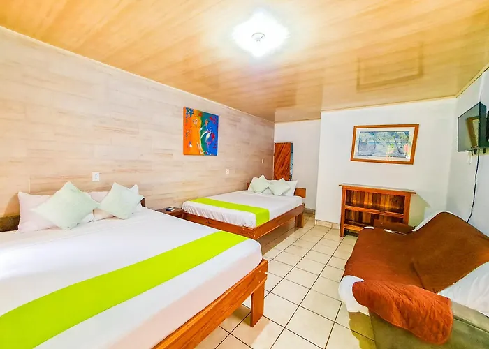 Cabinas Coco Alegre