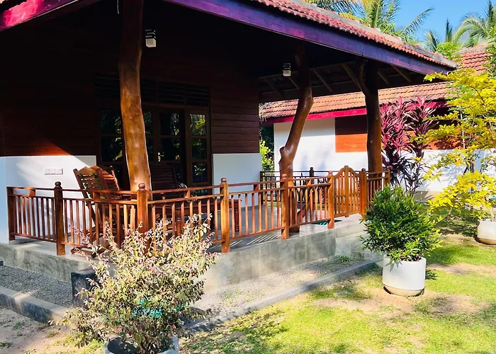Hanguk Lanka Lagoon Villa