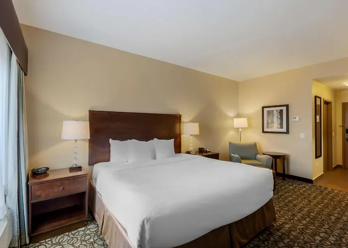 Best Western Plus Walkerton Hotel & Conference Centre
