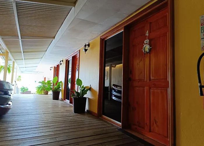 Banana Bay Marina