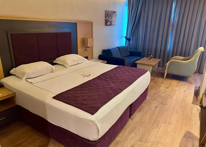 Sirin Park Hotel