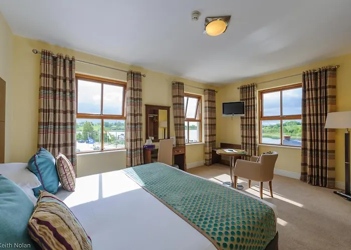 Cryans Hotel