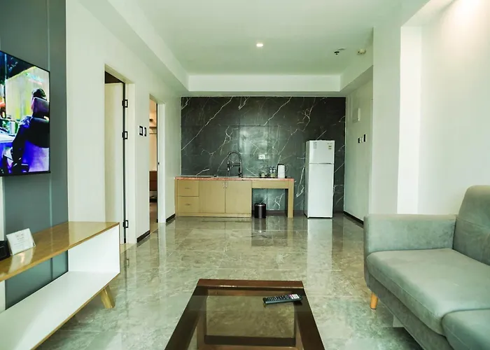 Hevea Hotel & Resort