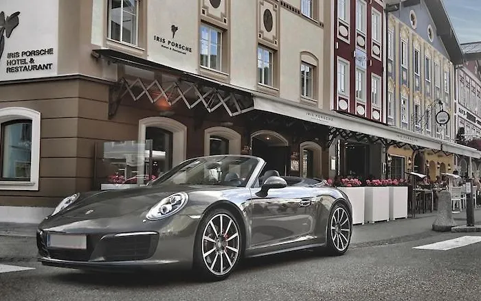 Iris Porsche Hotel & Restaurant